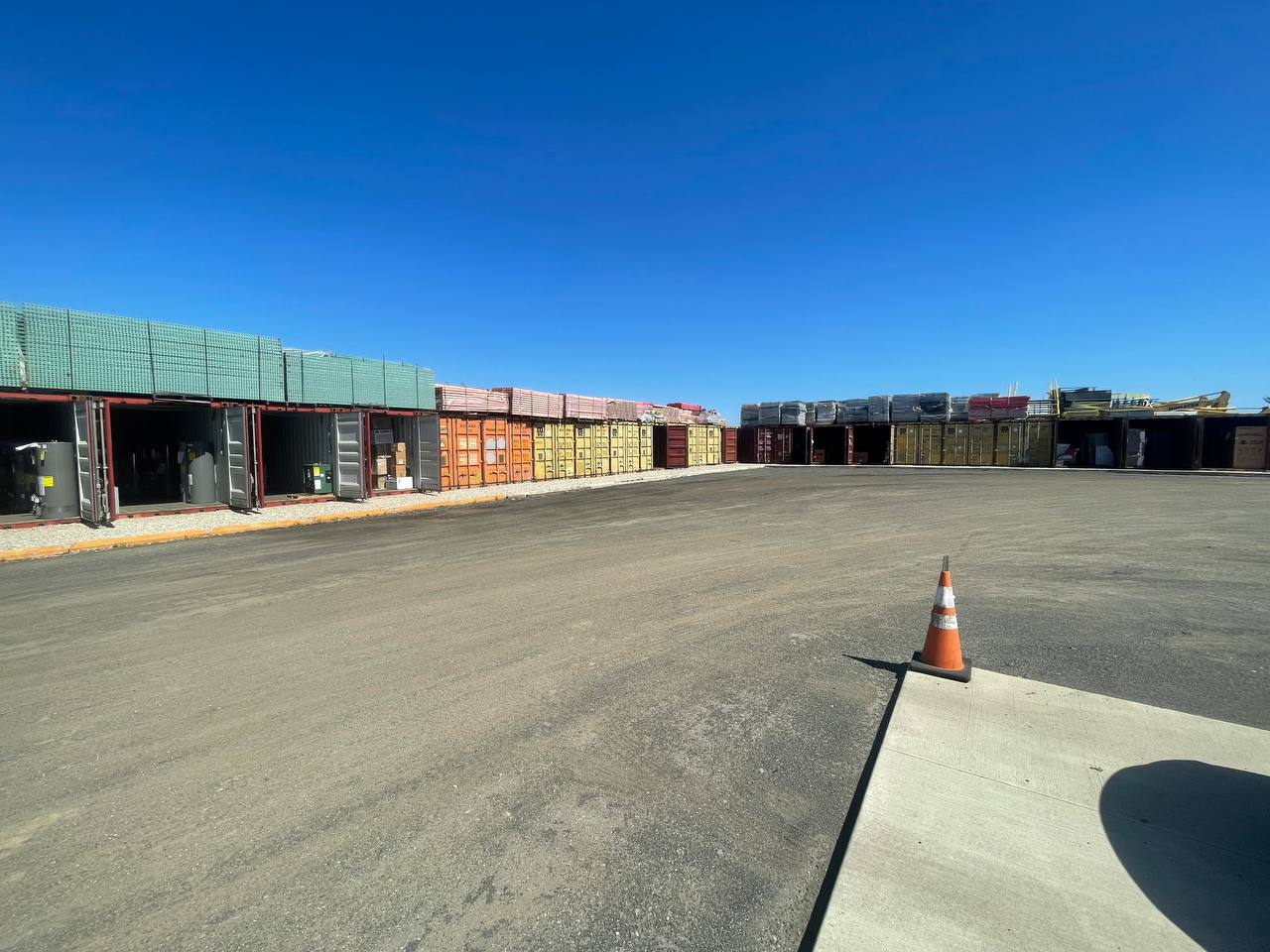 e&l material wholesale supply house from the outside
